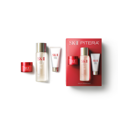PITERA™ Power Kit is a dark spot and fine line reduction set which includes Facial Treatment Cleanser, Facial Treatment Essence, and SKINPOWER Cream moisturizer